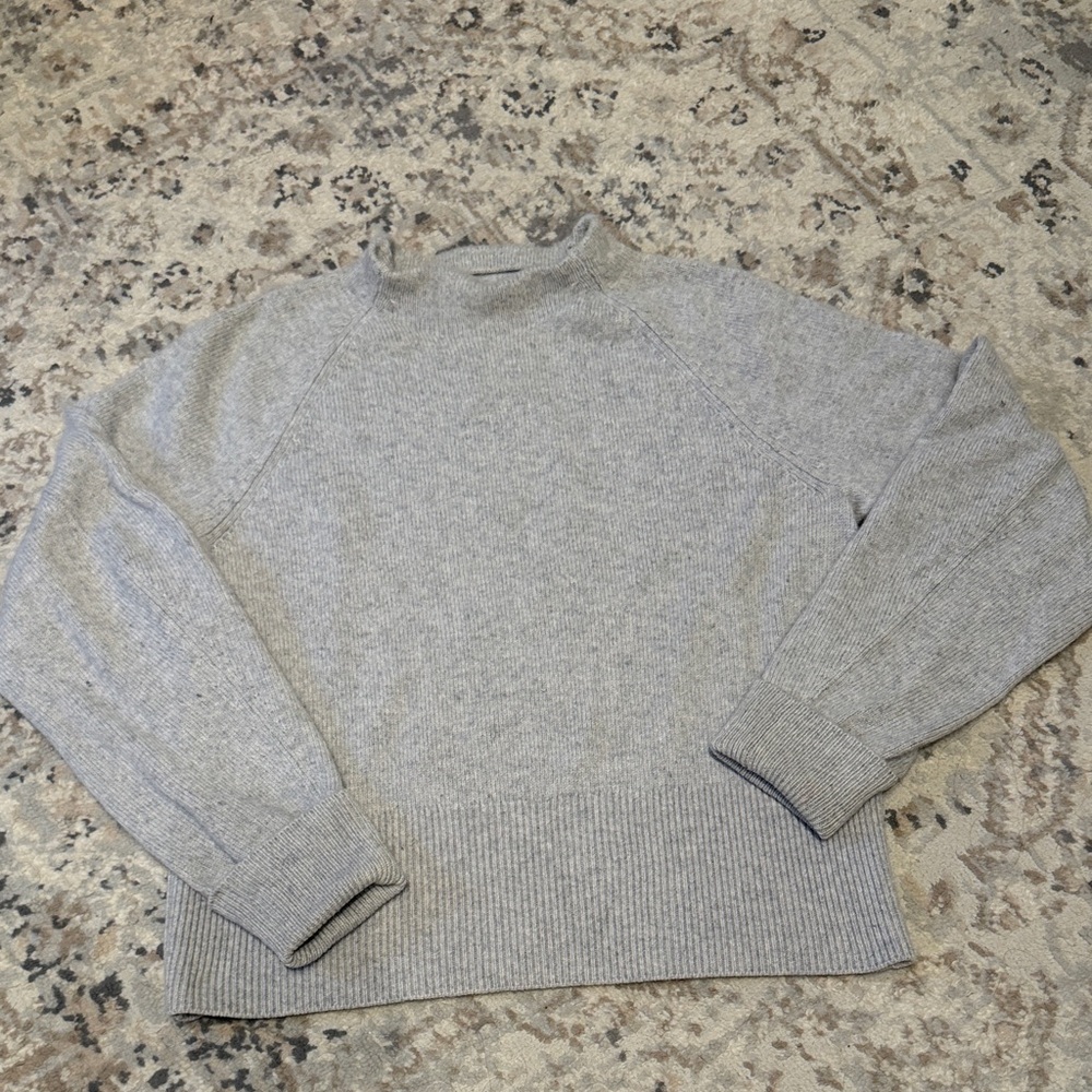 Vince Light Gray Ribbed Crewneck Sweater